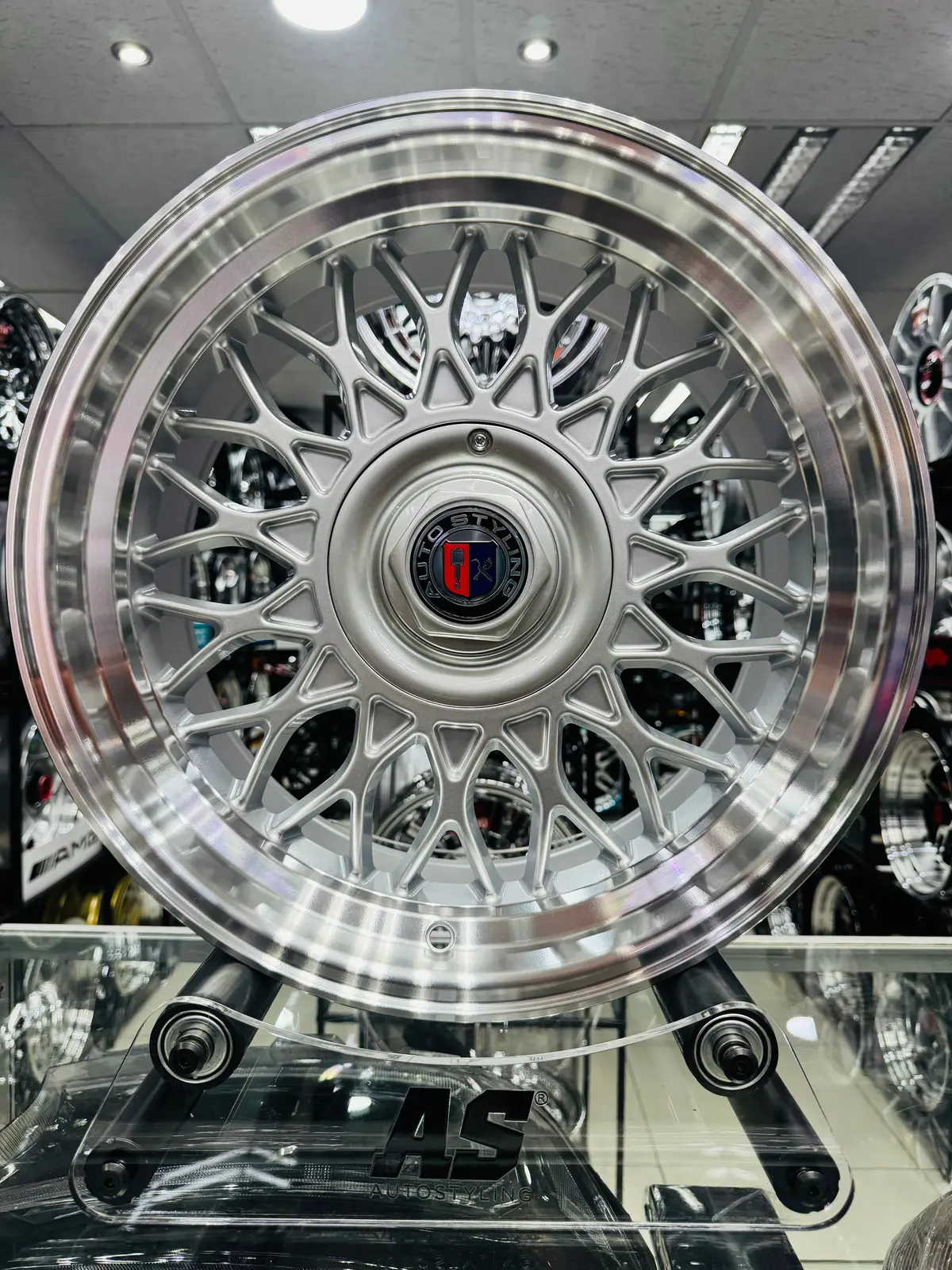 17” Vura 5X112 & 5X120 Pcd Wheels 1