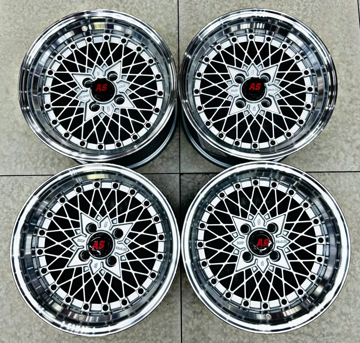 15” As-Sr 4/100 Silver Wheels 1