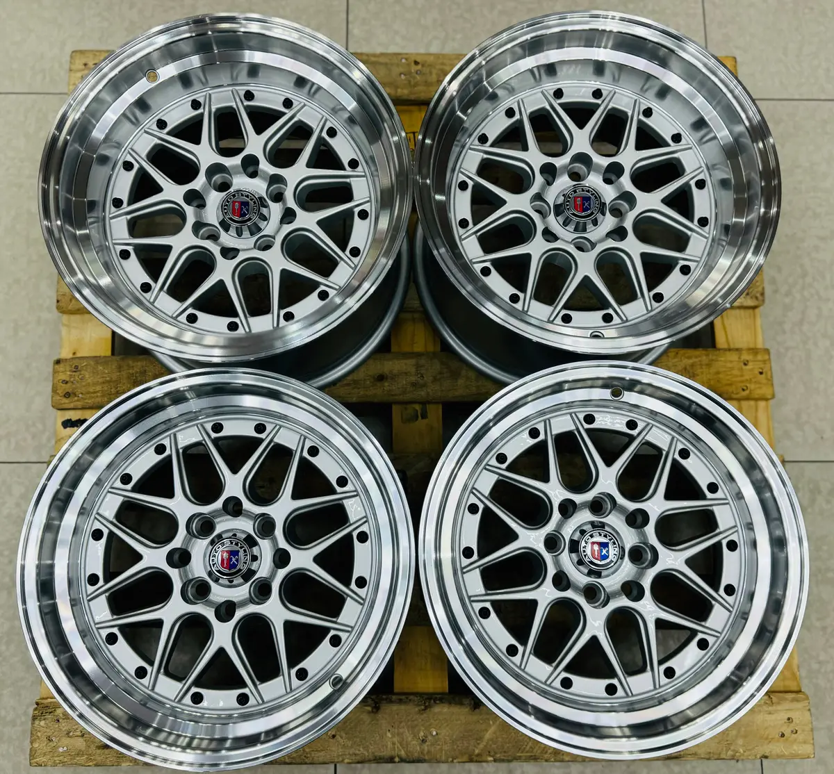 15'' As-Ykw 5039 Silver 4/100 4/114 1