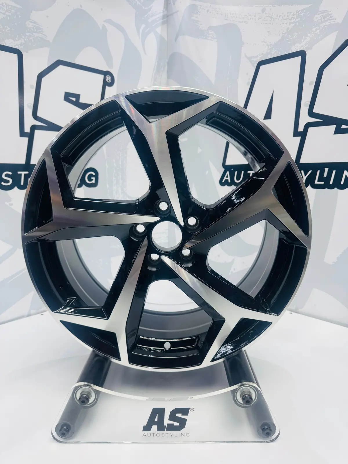 17” Polo 8Aw Rline  5/100 1
