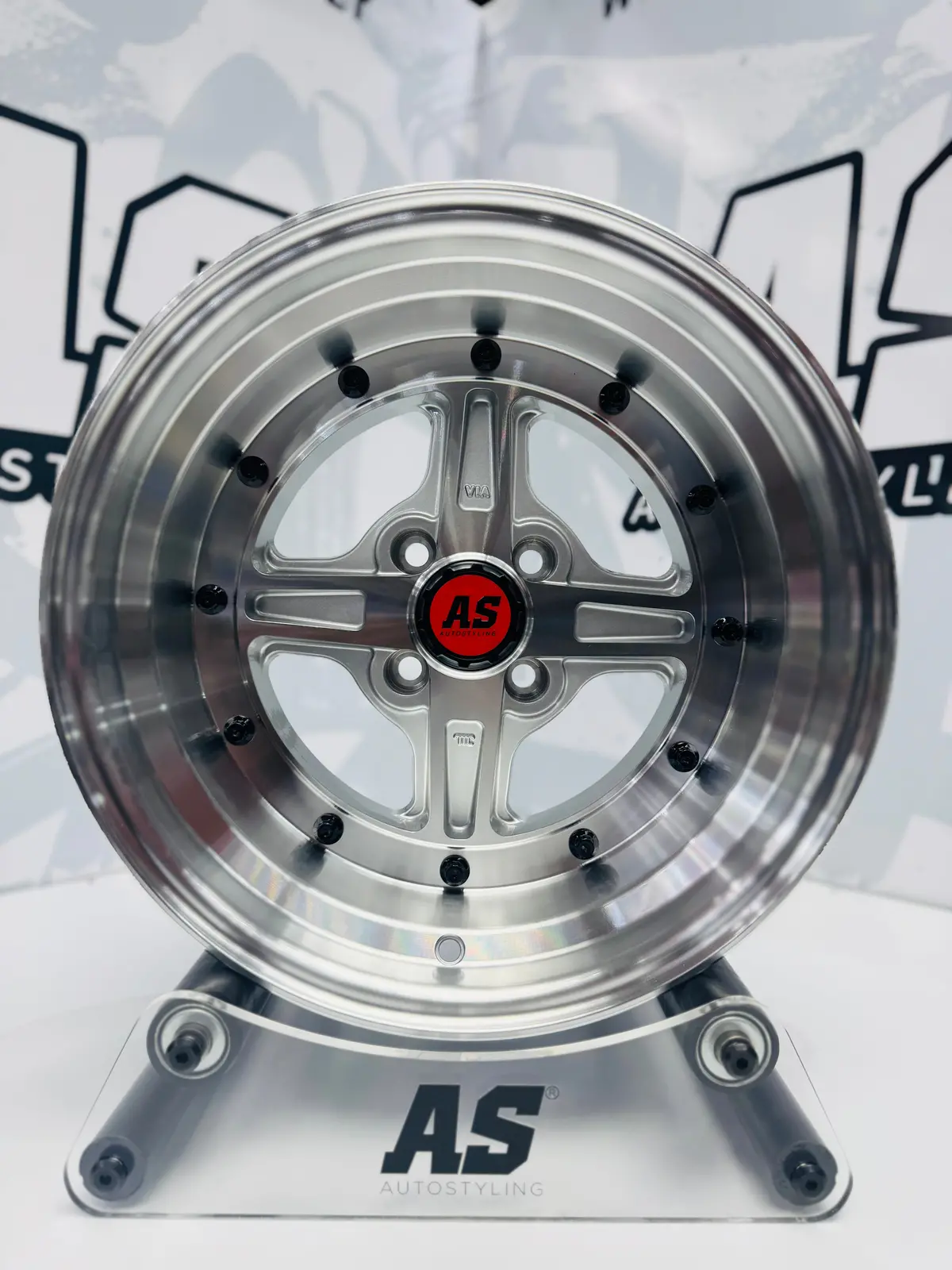 15” As-E40 4/100  Silver 1
