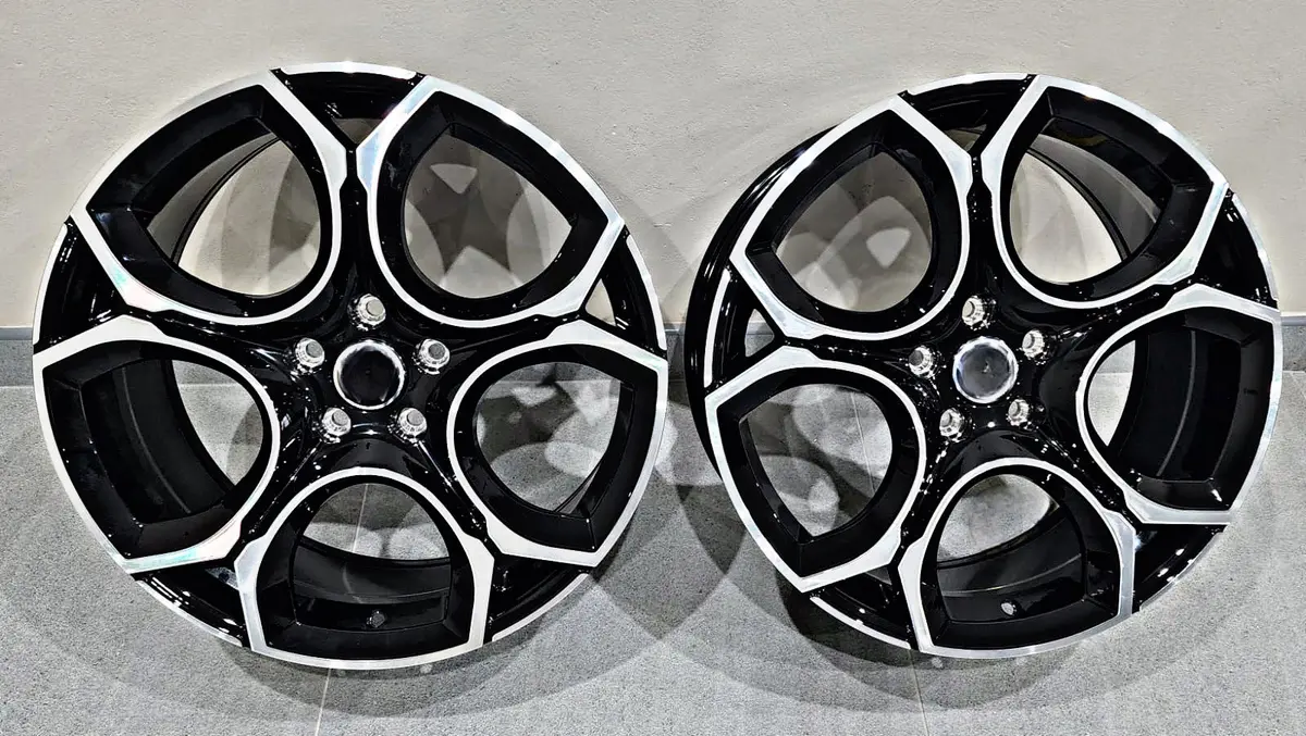 18 " As- Mk8.5 Gti  5/112 Wheels 1