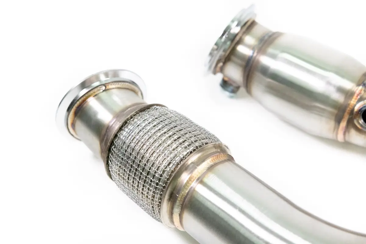 F82 M4 Downpipes 2