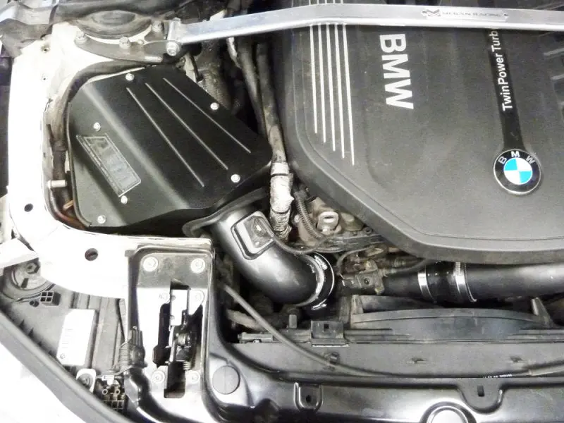 Aem 16-19 Bmw 340I L6-3.0L F/I Cold Air Intake System 2