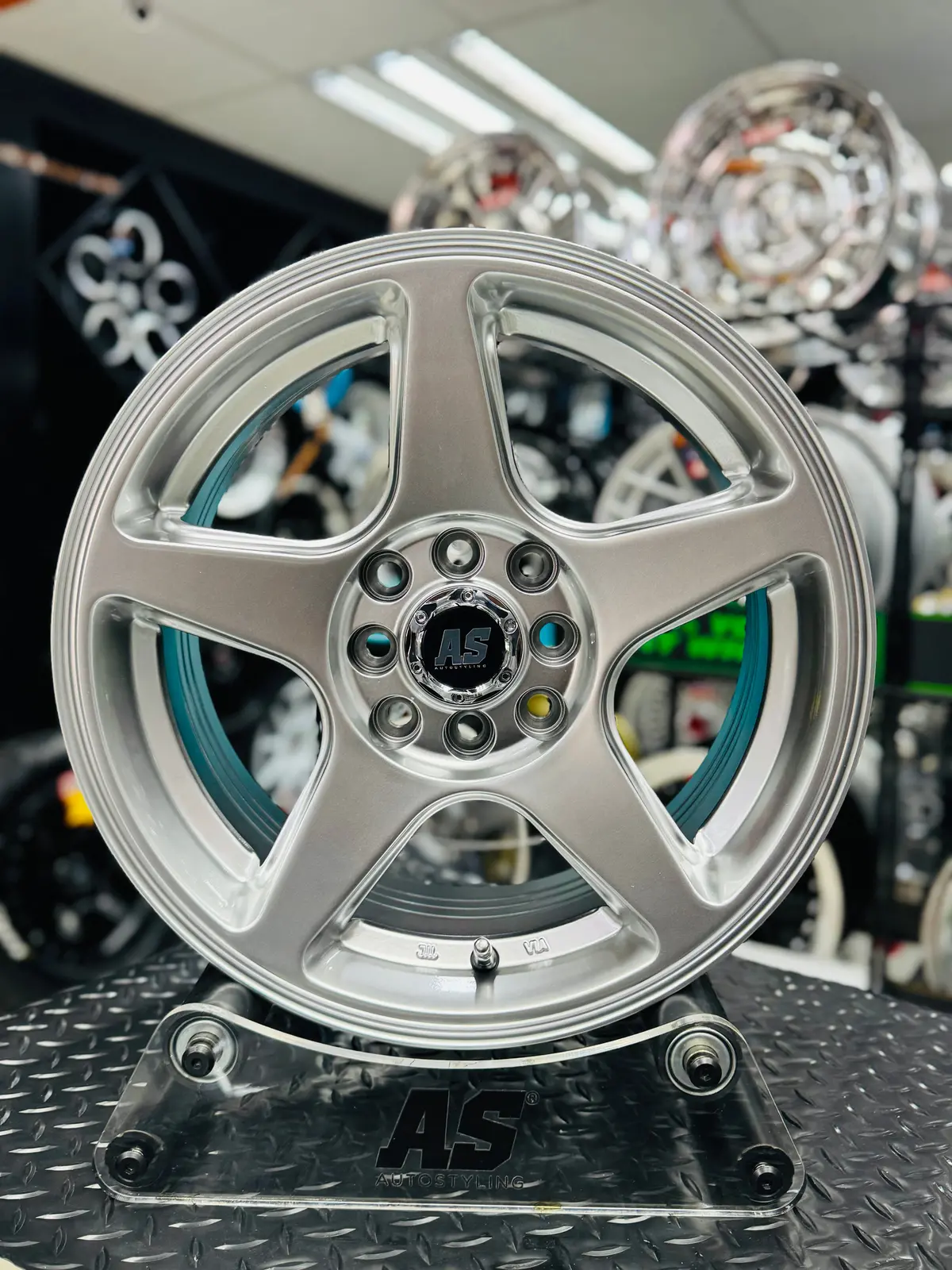 15” As- 7558  4/100 & 4/114 Silver 1