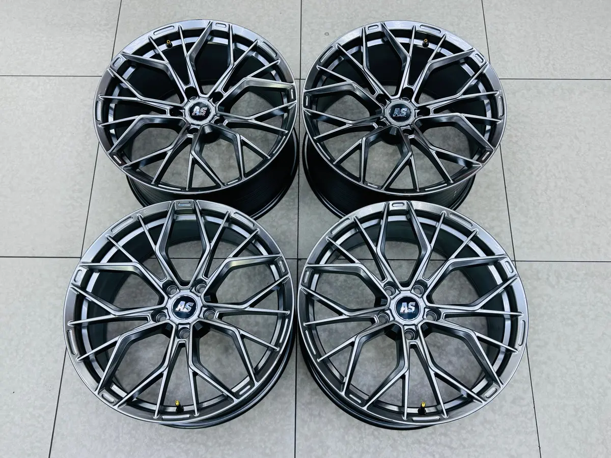 19” As Hre F010 5X120 Pcd For Bmw ( Scratched New Set) Marked Down 2