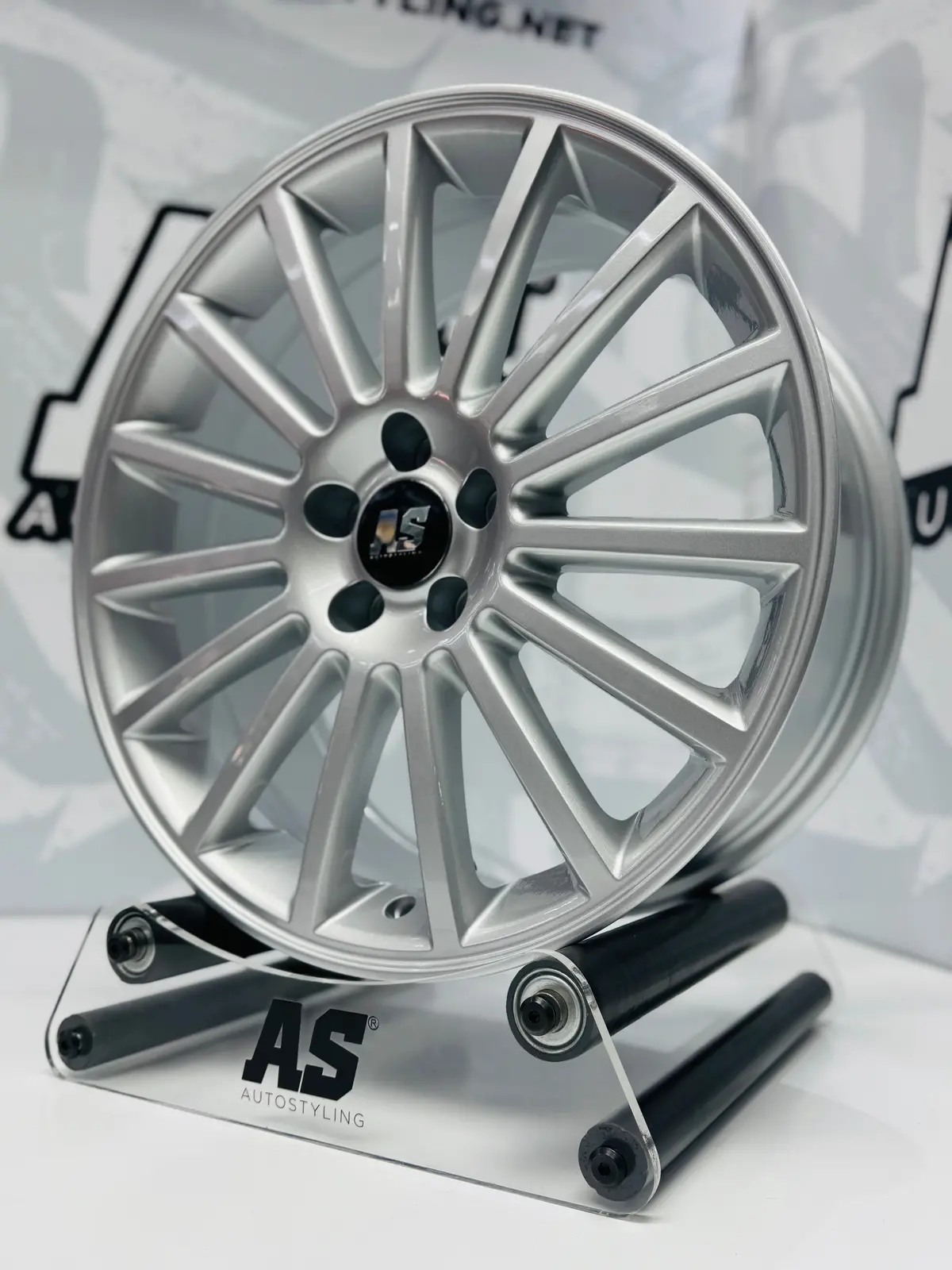 17” As- R32 5/100 Silver 1