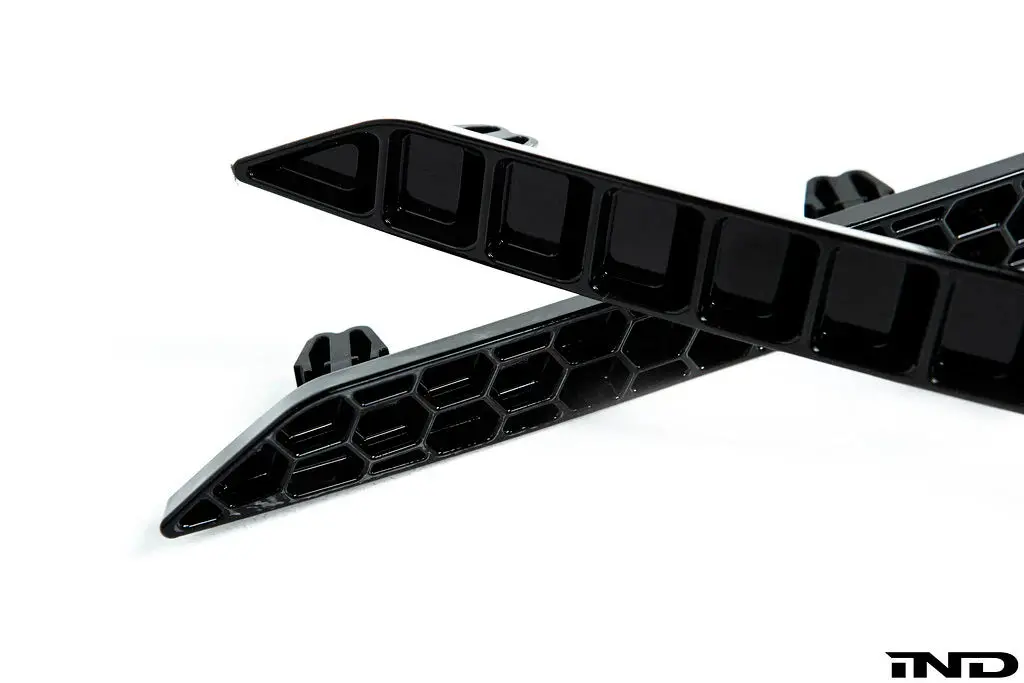 Ind X Acexxon Bmw G8x M3 / M4 Reflector Cosmetic Package 4