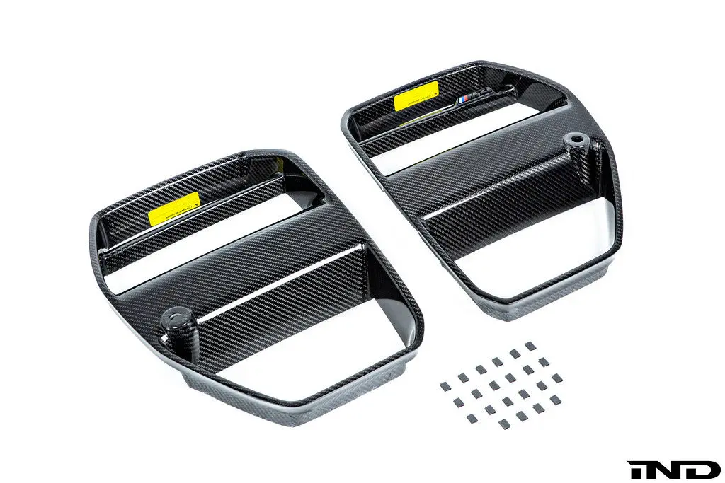 Vorsteiner G8x M3 / M4 Dry Carbon Aero Front Grille - 2X2 Gloss Finish 1