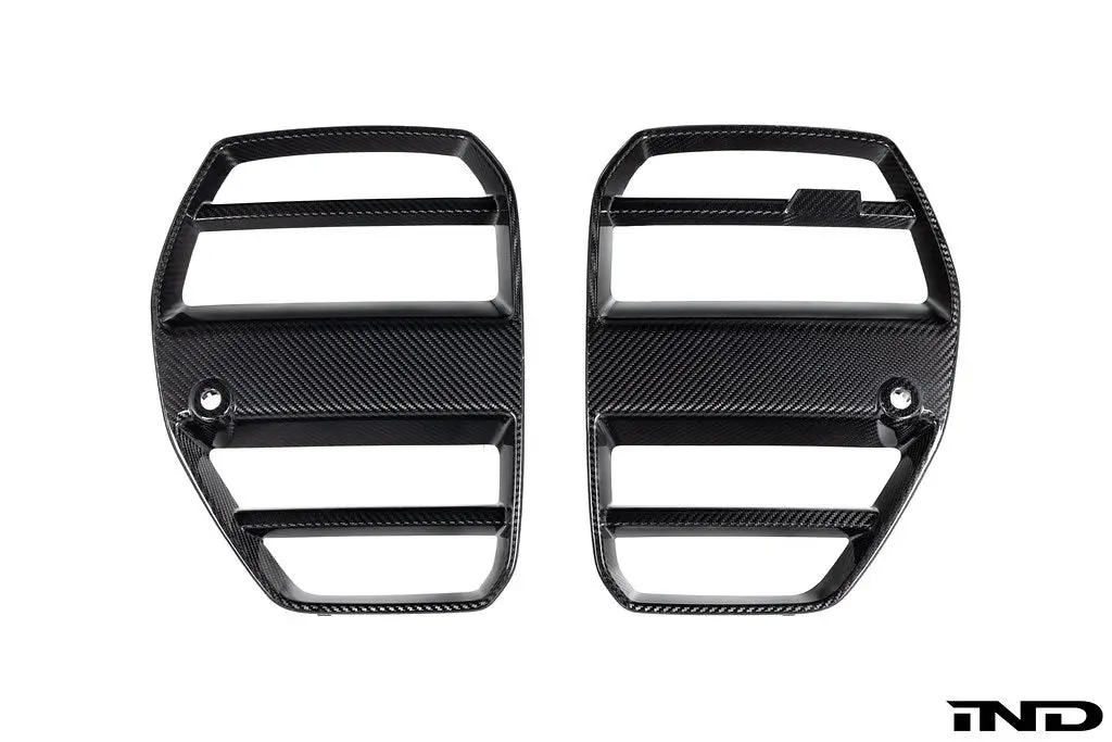 Autotecknic G8x M3 / M4 Dry Carbon Podium V1 Front Grille 1