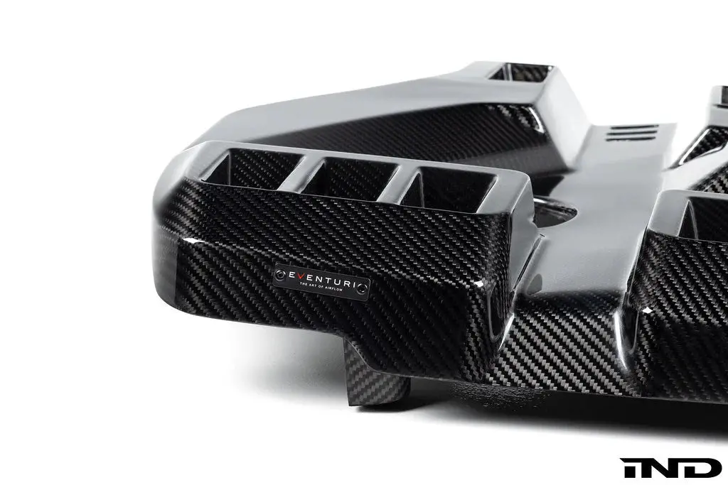 Eventuri G8x M2 / M3 / M4 S58 Black Carbon Engine Cover 3