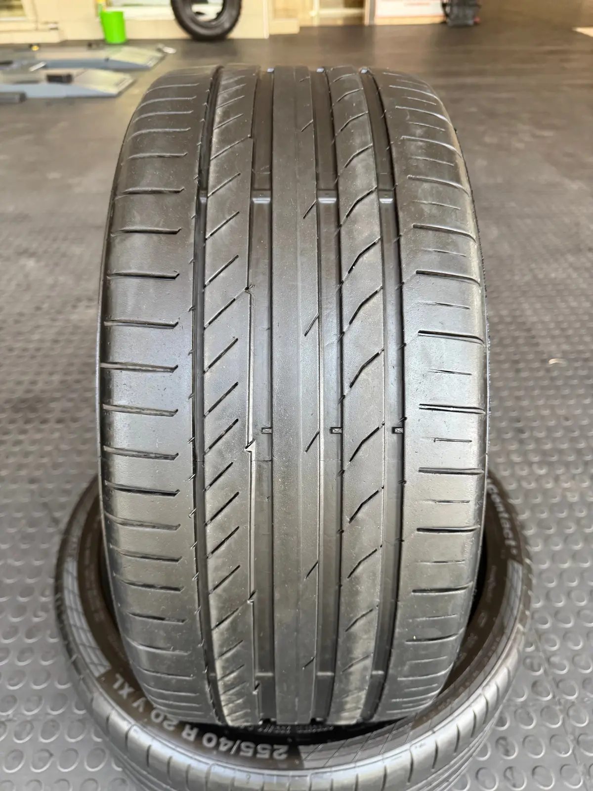 255/40/20 Continental Sport Contac 5 Tyres (Used) 50% Tread Sold Each 1