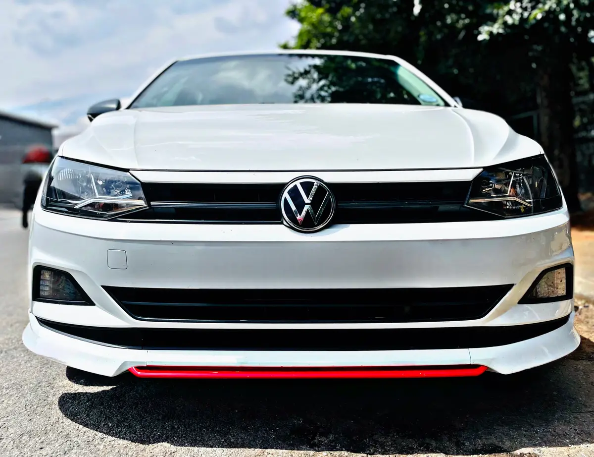 Polo 8 Plastic Ast Front Spoiler 2