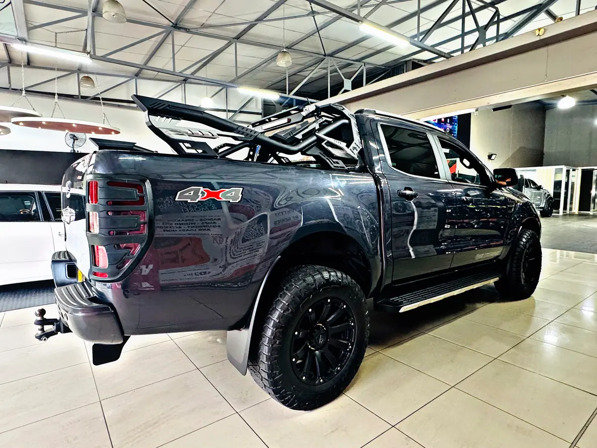 Army Aero Type B Universal Bakkie Roll Bar 1