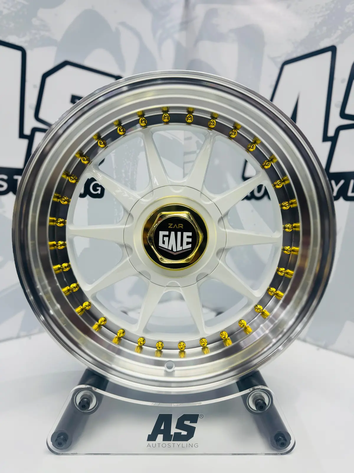 17'' Gale  4/100 & 5/100  White 1