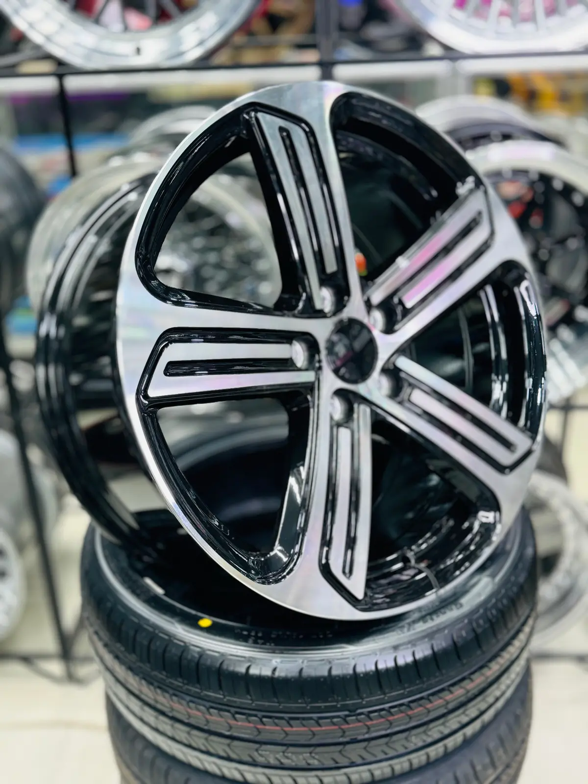 18” As-Mk6r 5/112 Black 1