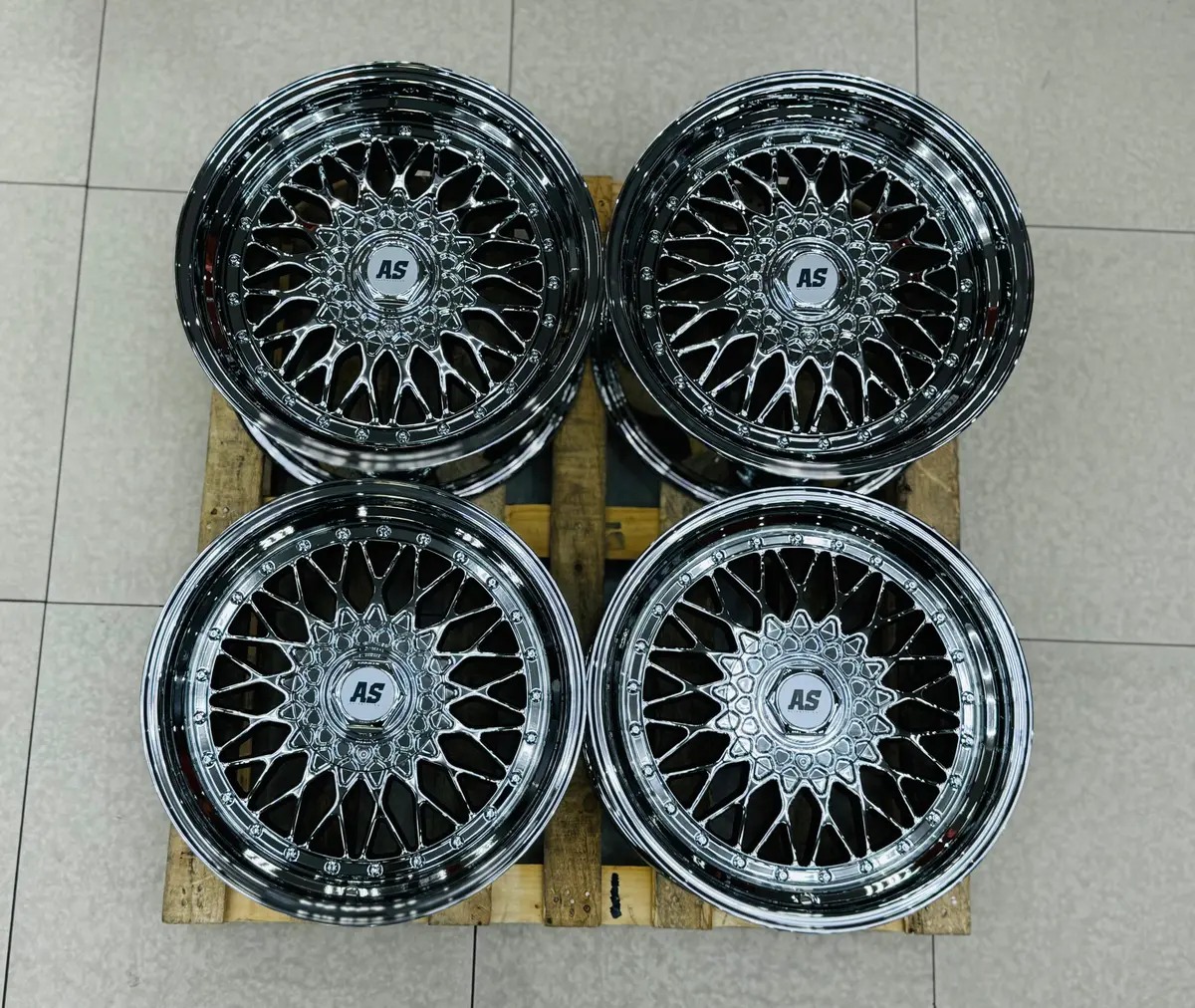 18” As- Mesh 5/100 5/120 Silver Chrome 1