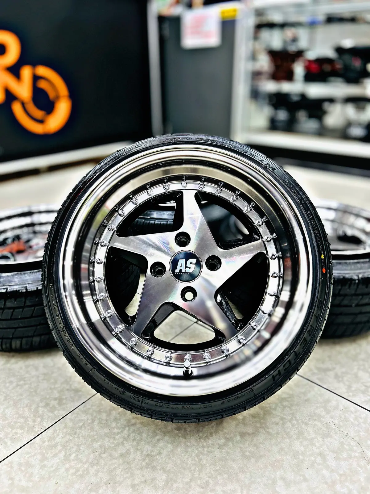15” As 348 + Stretch Tyre Combo 4/100 1