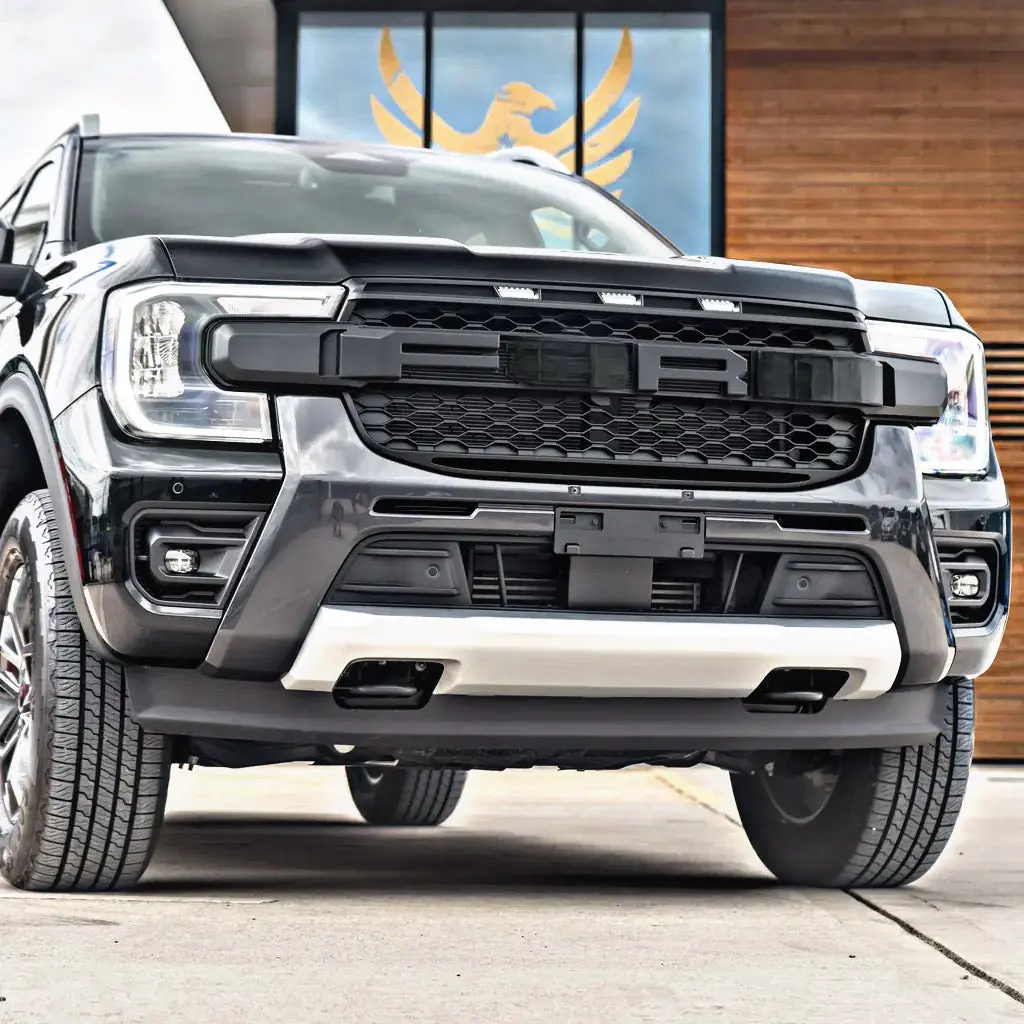 Ranger T9 Grill “Raptor” Style With Top Led 1