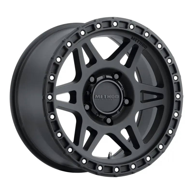 Method Mr312 Matte Black Off-Road Wheel – 17×8.5", 0Mm Offset, 5×5.5", 108Mm Cb 1