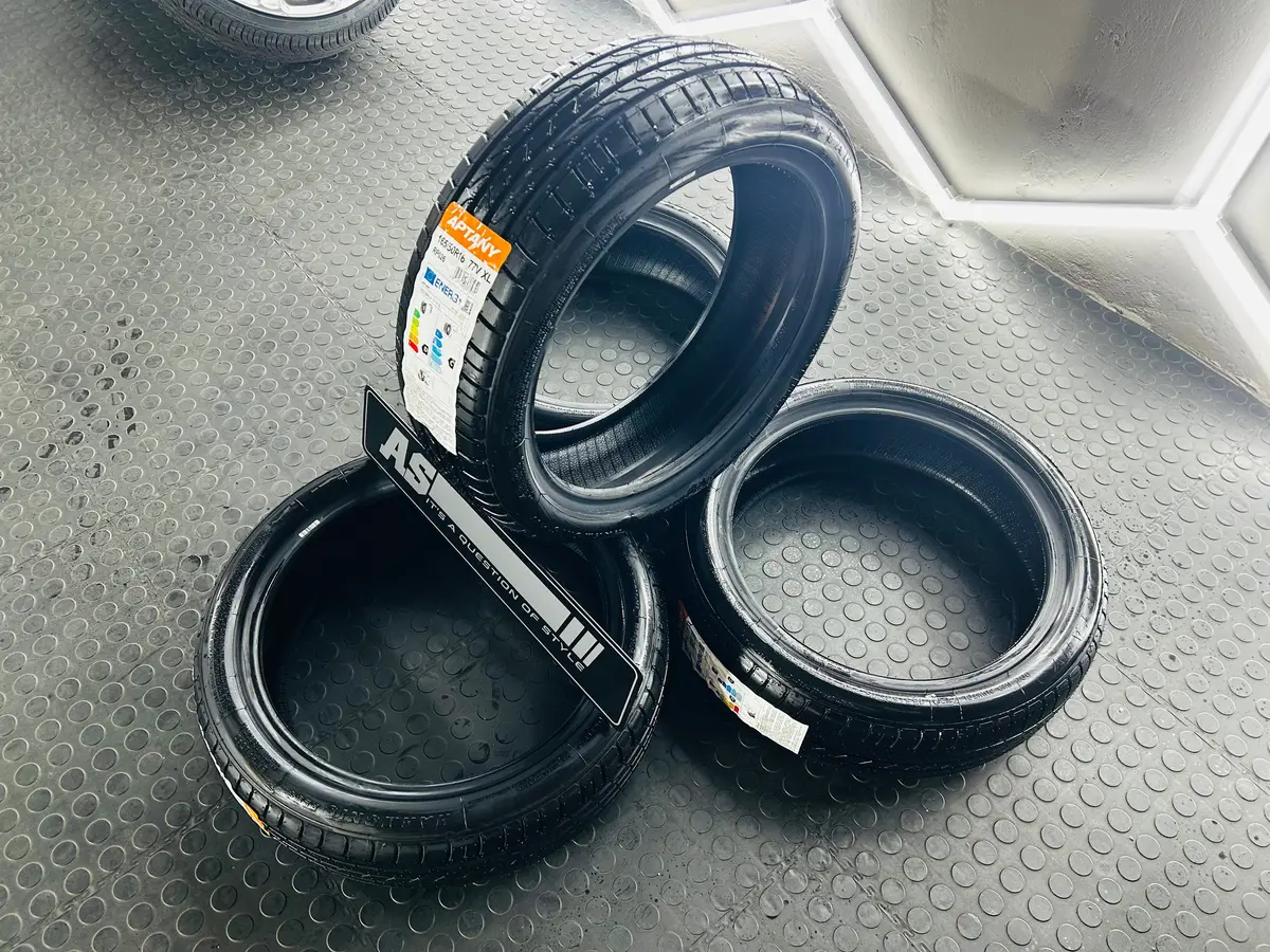 165 50 16 Stretch Tyre Aptany 1
