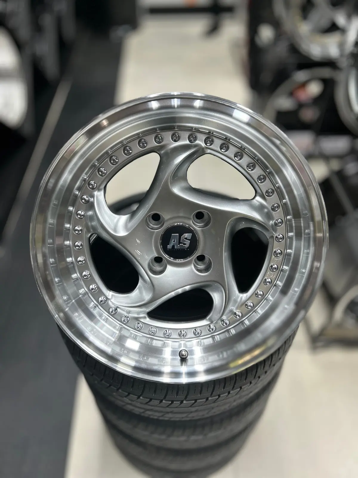 15” As- Porsche Cups 4/100 3