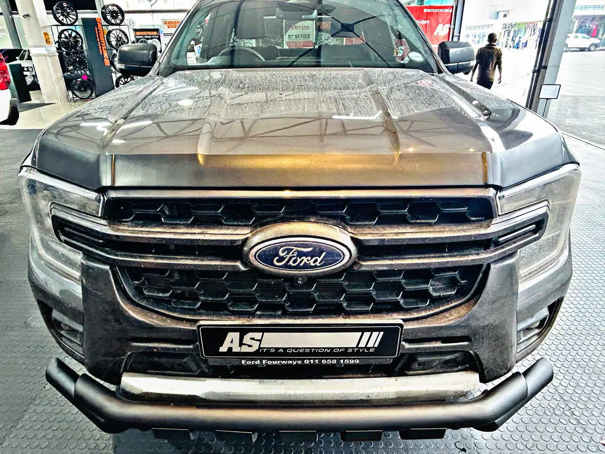 Bonnet Guard Ford Ranger Next Gen Stick On Matt Black 2