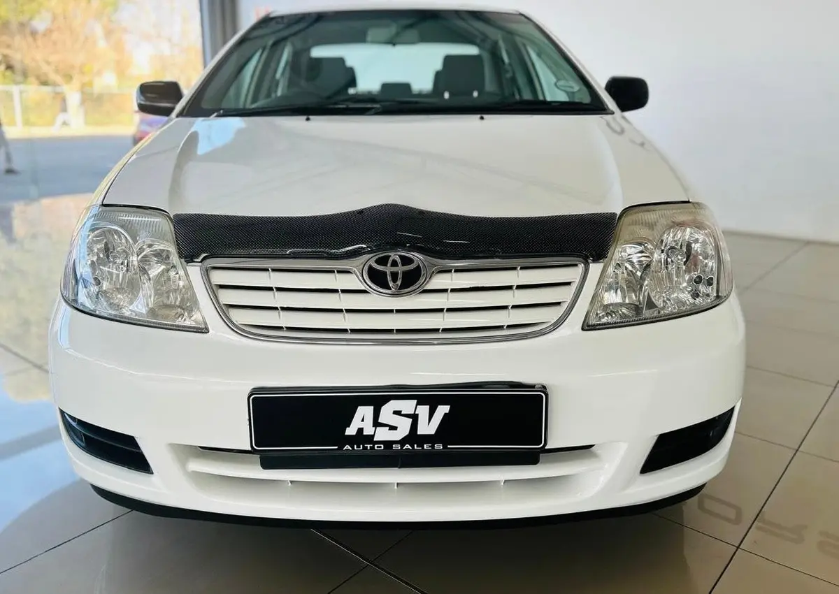 2004 Corolla 160I Gle Auto 1