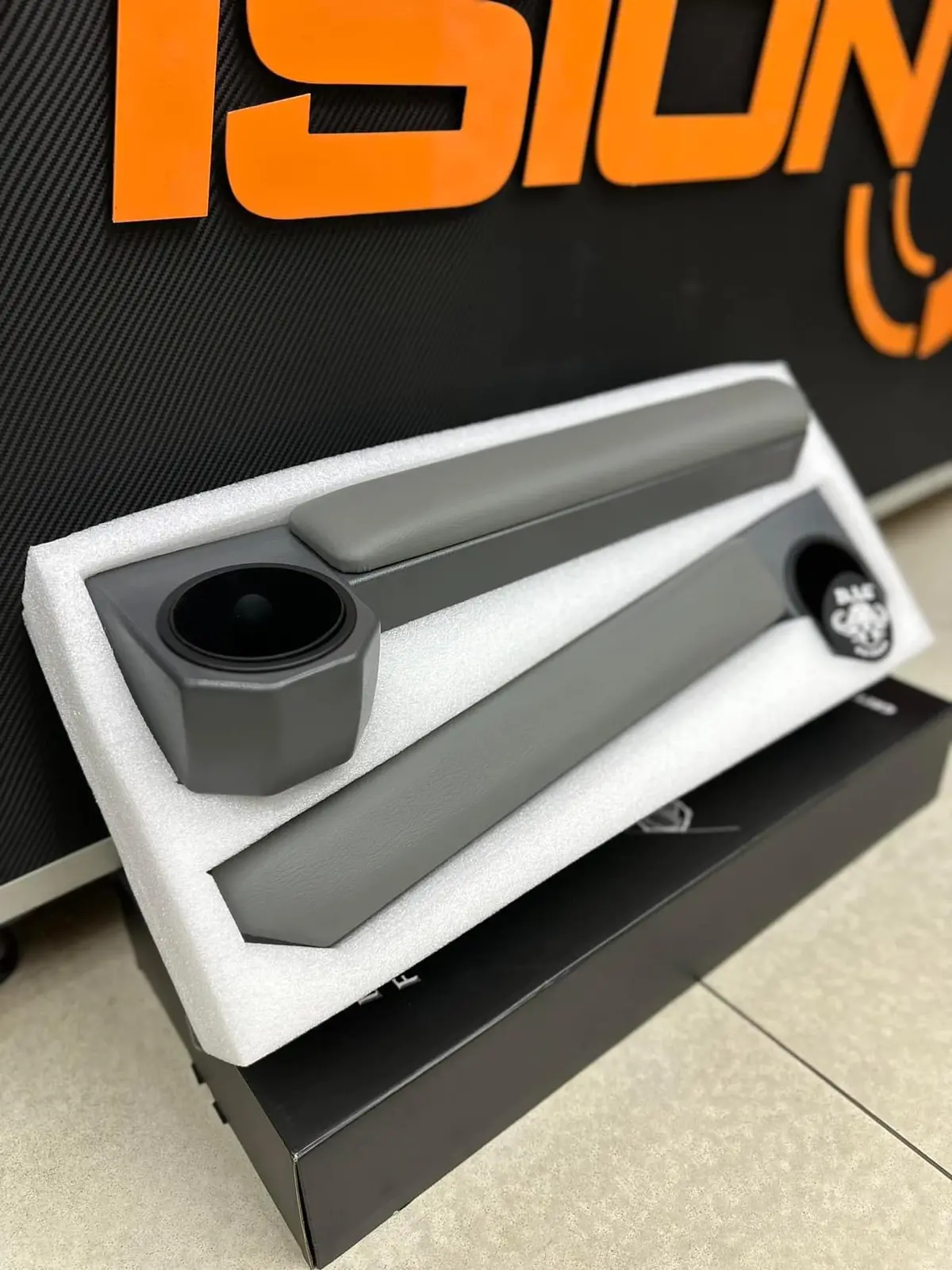 Toyota Landcruiser 79 Arm Rest 1