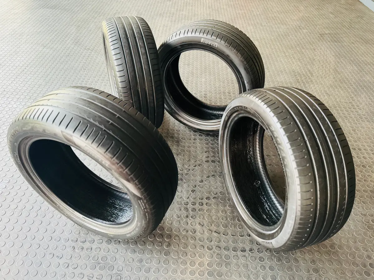 255/45/19 Pirelli Scorpio Tyre ( Used ) 1