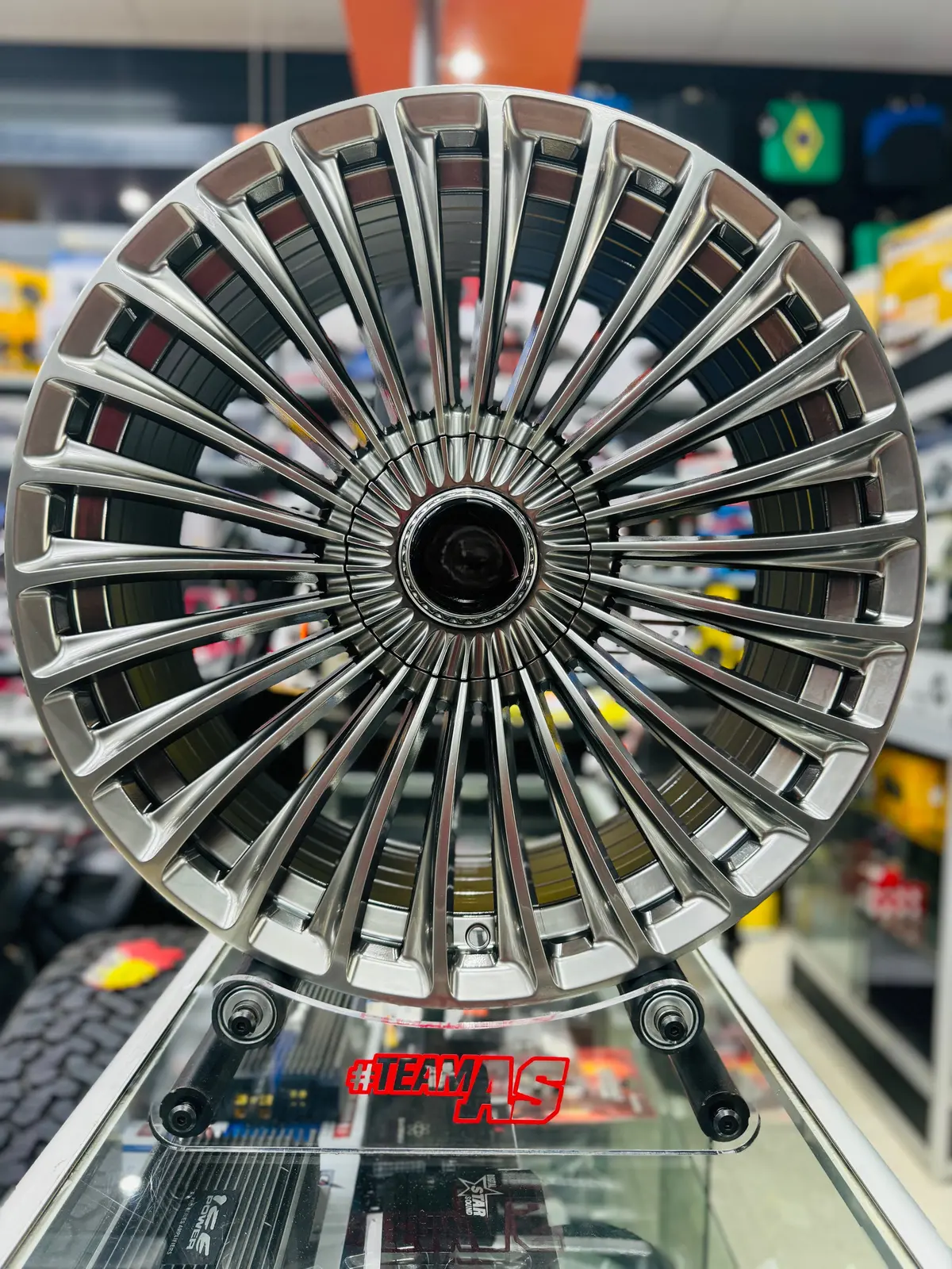 20 ” As-F6019  Maybach 5/112 Hyper Silver 1