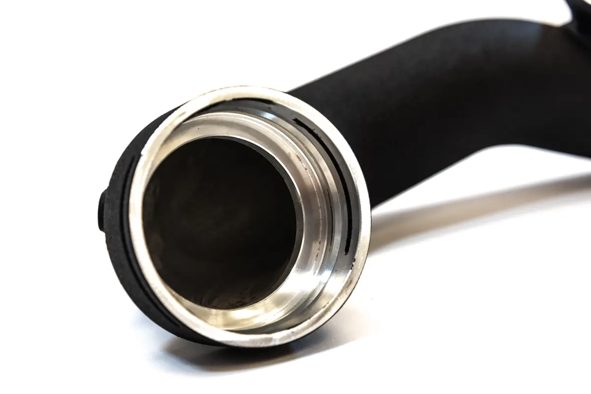 135I/1M N54 Charge Pipe - Hks Flange 2