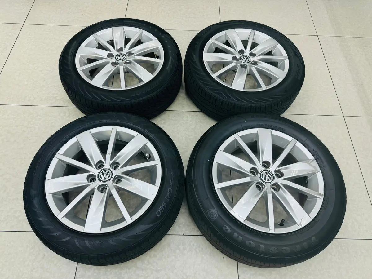 15” Polo 6R Oem  5/100 Pre Owned Mags & Tyres 1