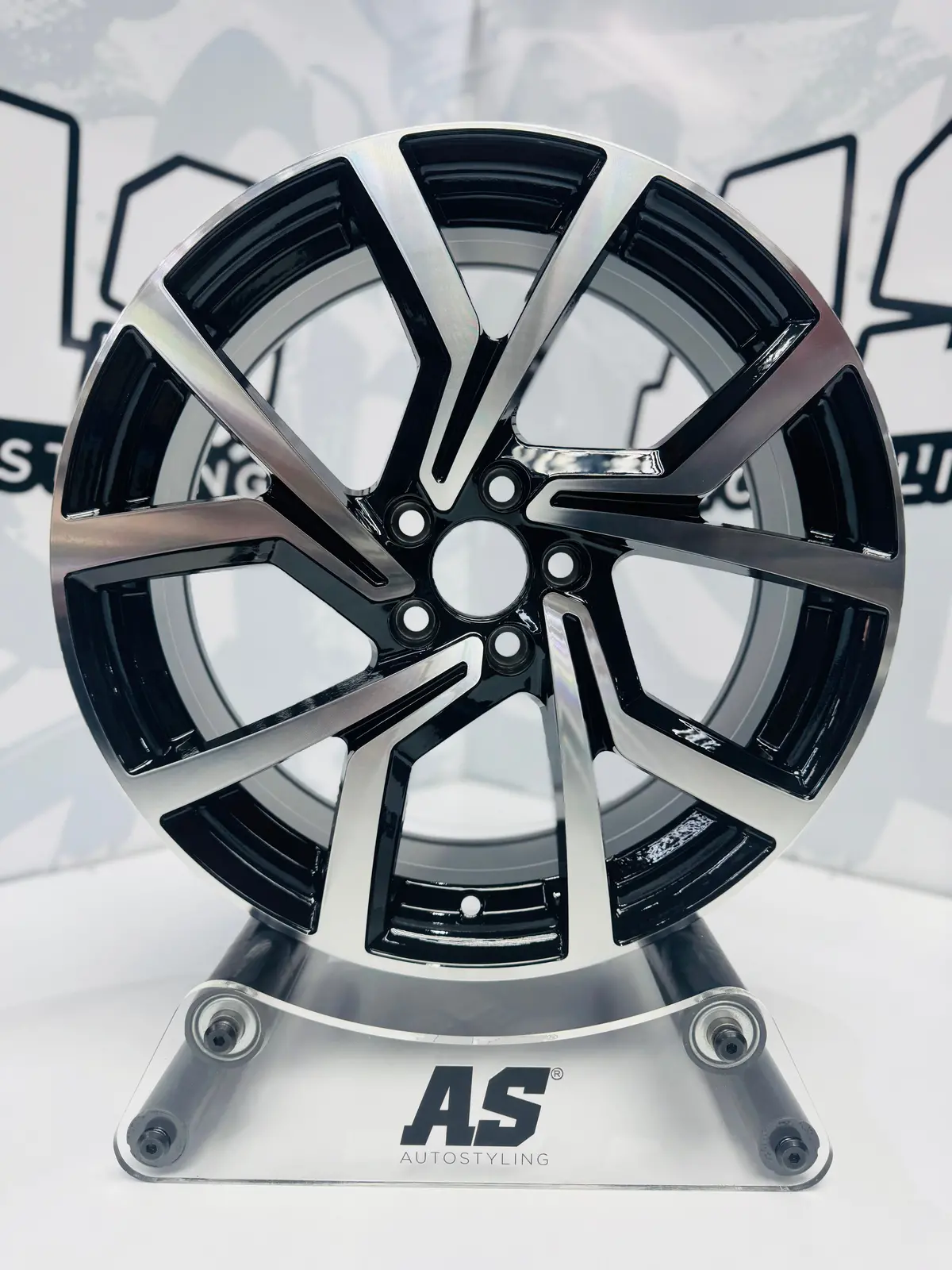 17” V-Dub Polo 901 Csport 1