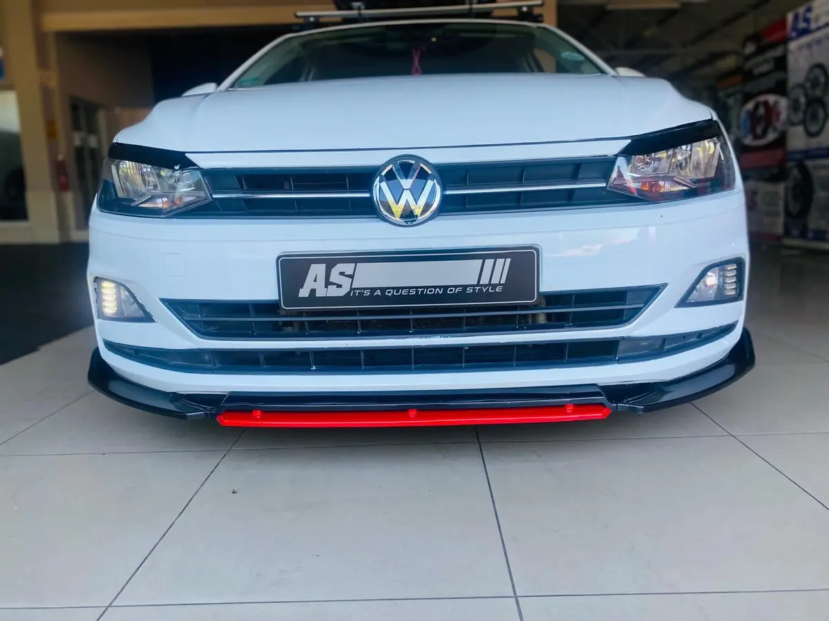 Polo 8 Plastic 4Pce Front Spoiler 1