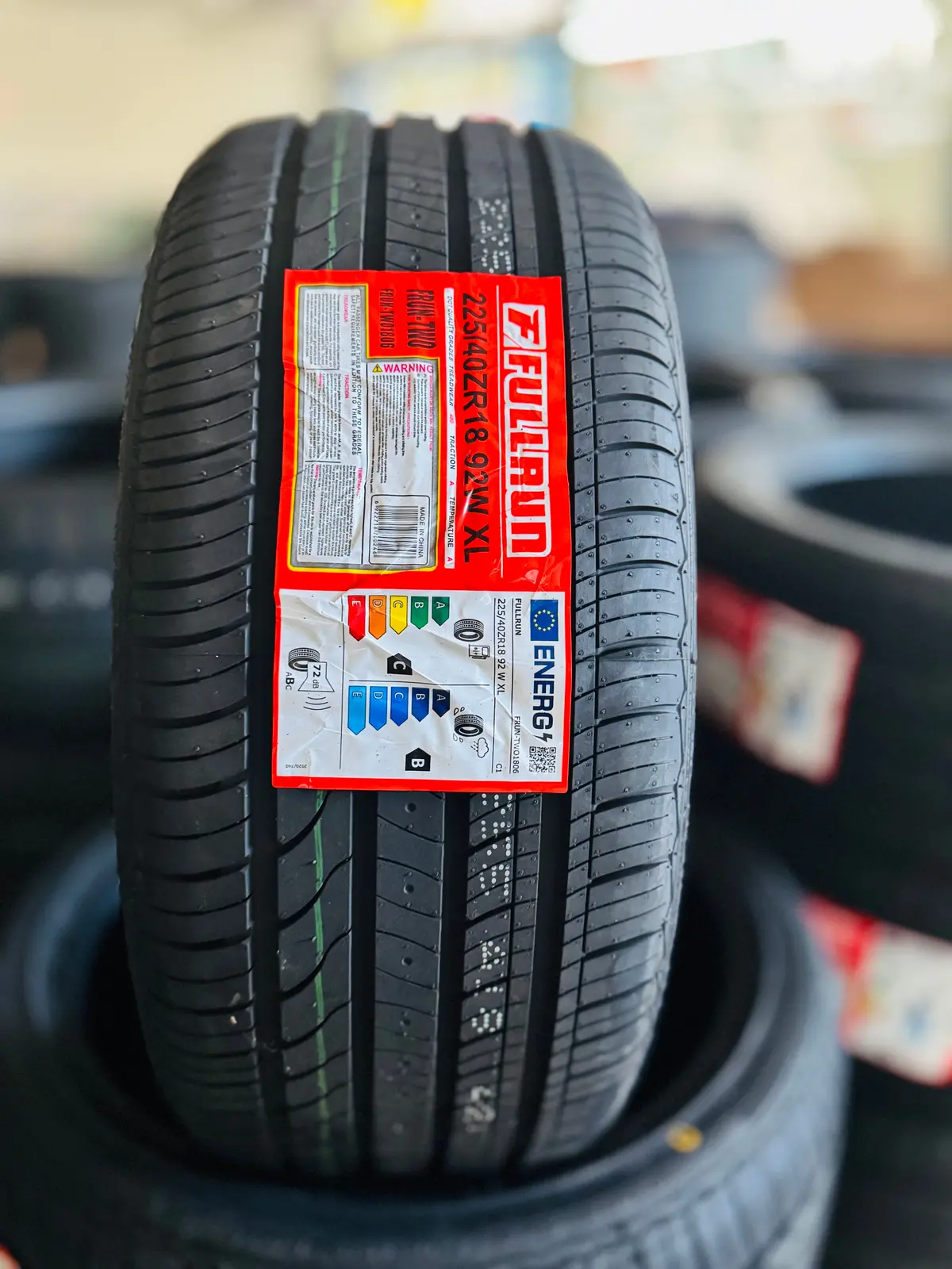 225/40/18 Fullrun Tyre 1
