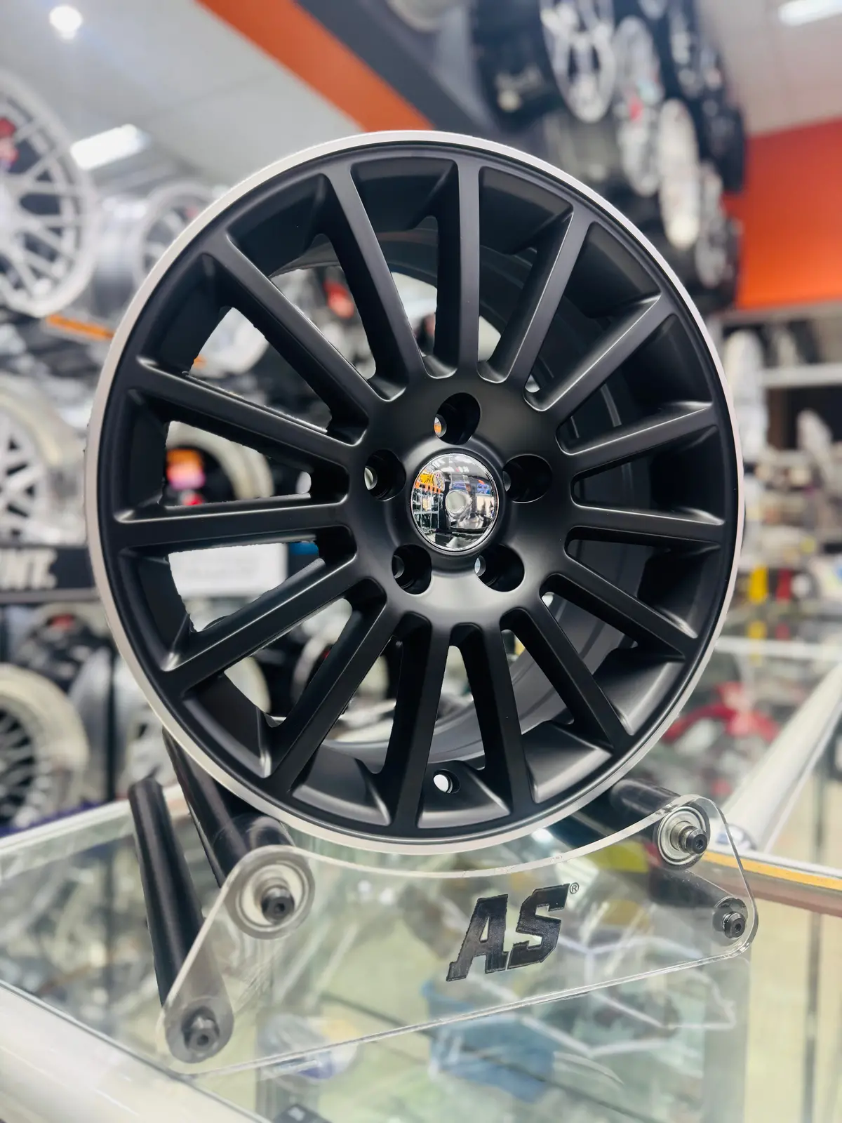 15 ” As- R32 5/100 Black 1