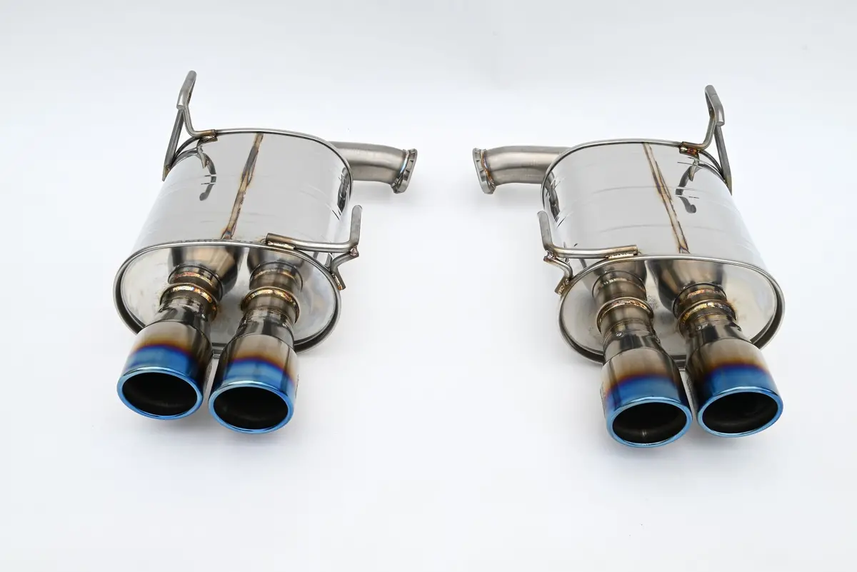Invidia 2022+ Wrx Q300 3.5" Rolled Dual Wall Burnt Titanium Tip Axle Back 1