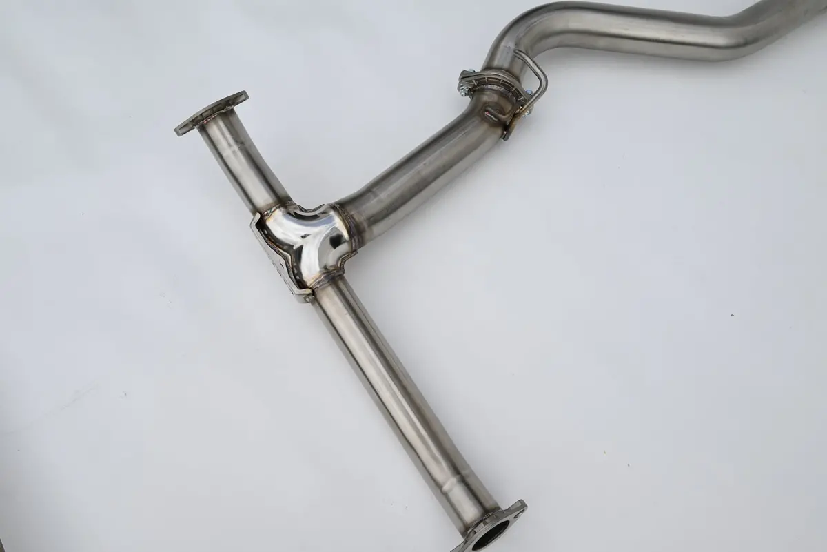 Invidia 2022+ Wrx 3" Mid-Pipe With Resonator 1