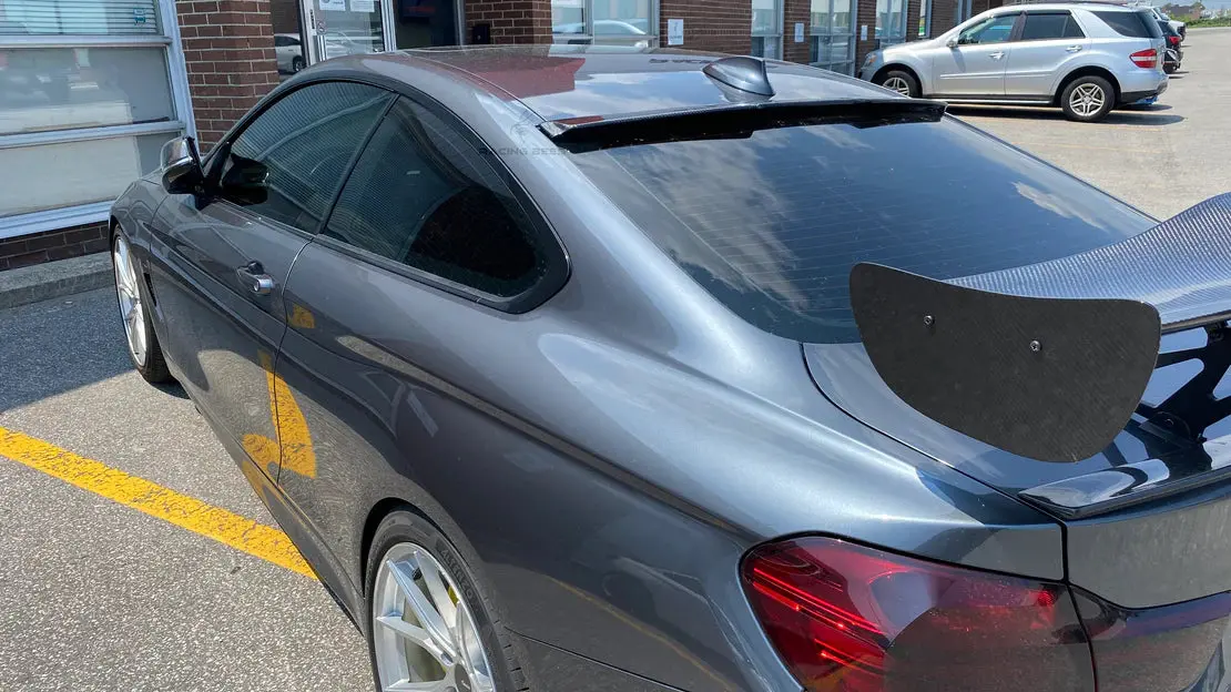 F32 Ak Roof Spoiler 1