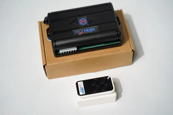 Grounded Art Air Suspension Remote Control 2