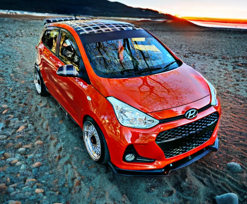 Hyundai I10 3Pce Plastic Gloss Black Front Spoiler 1
