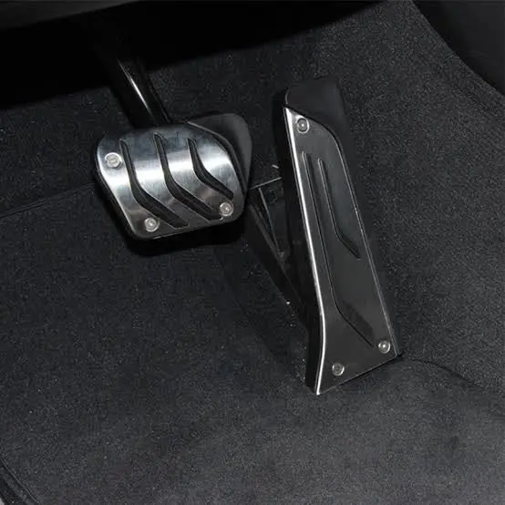 Bm F30 L Shape  Pedals 1