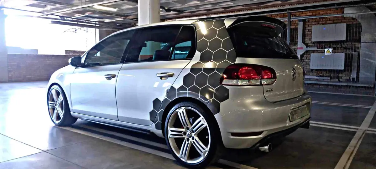Vw Golf Mk 6 Revo Roofspoiler 1
