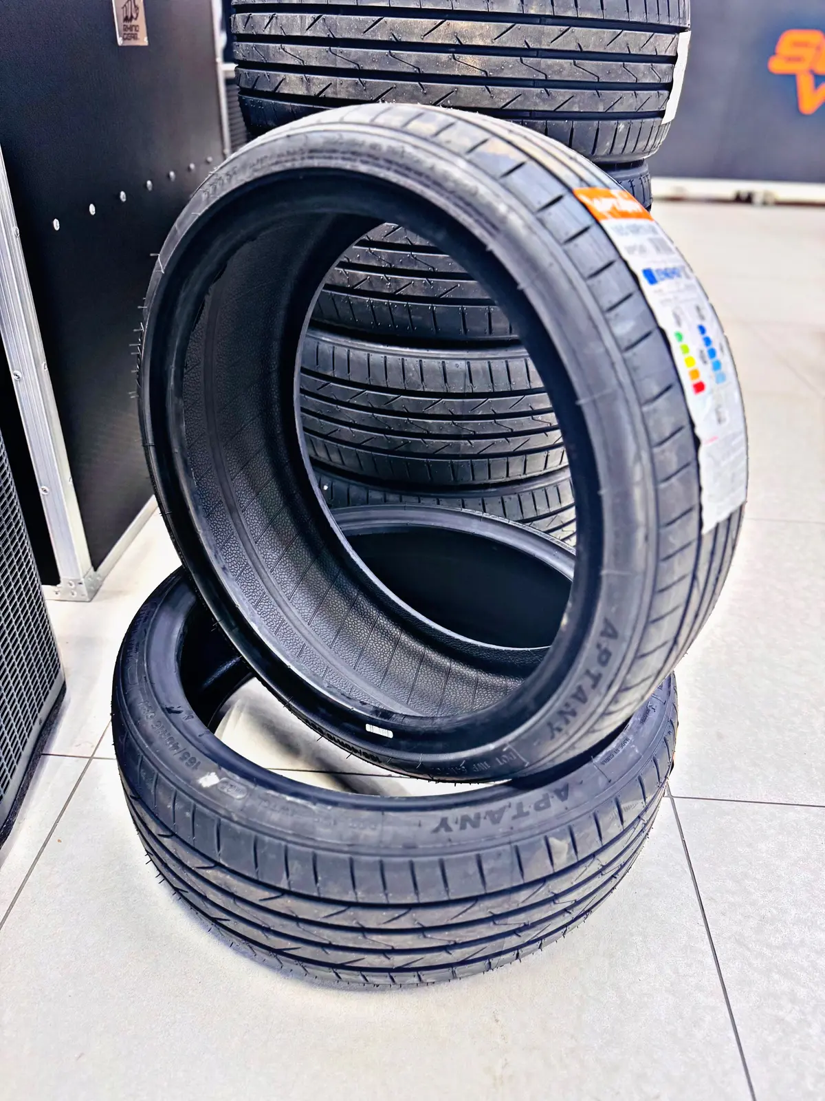 165/40/16 Aptany Tyre 1