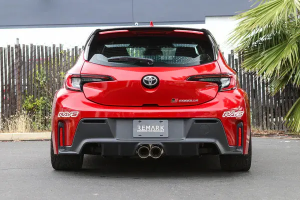 Remark 2022+ Toyota Gr Corolla Catback Exhaust - Dual Tips Center Exit (Ss) 1