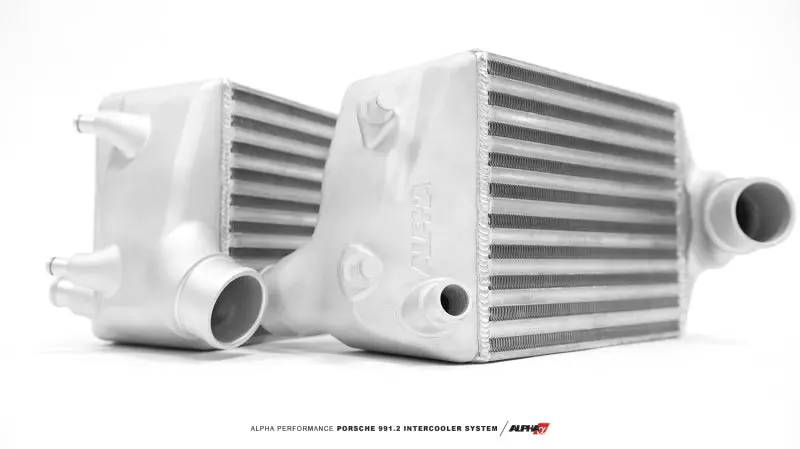 Ams Performance 16-19 Porsche Carrera/Carrera S (991.2) Alpha Intercooler Kit W/Carbon Fiber Shrouds 2