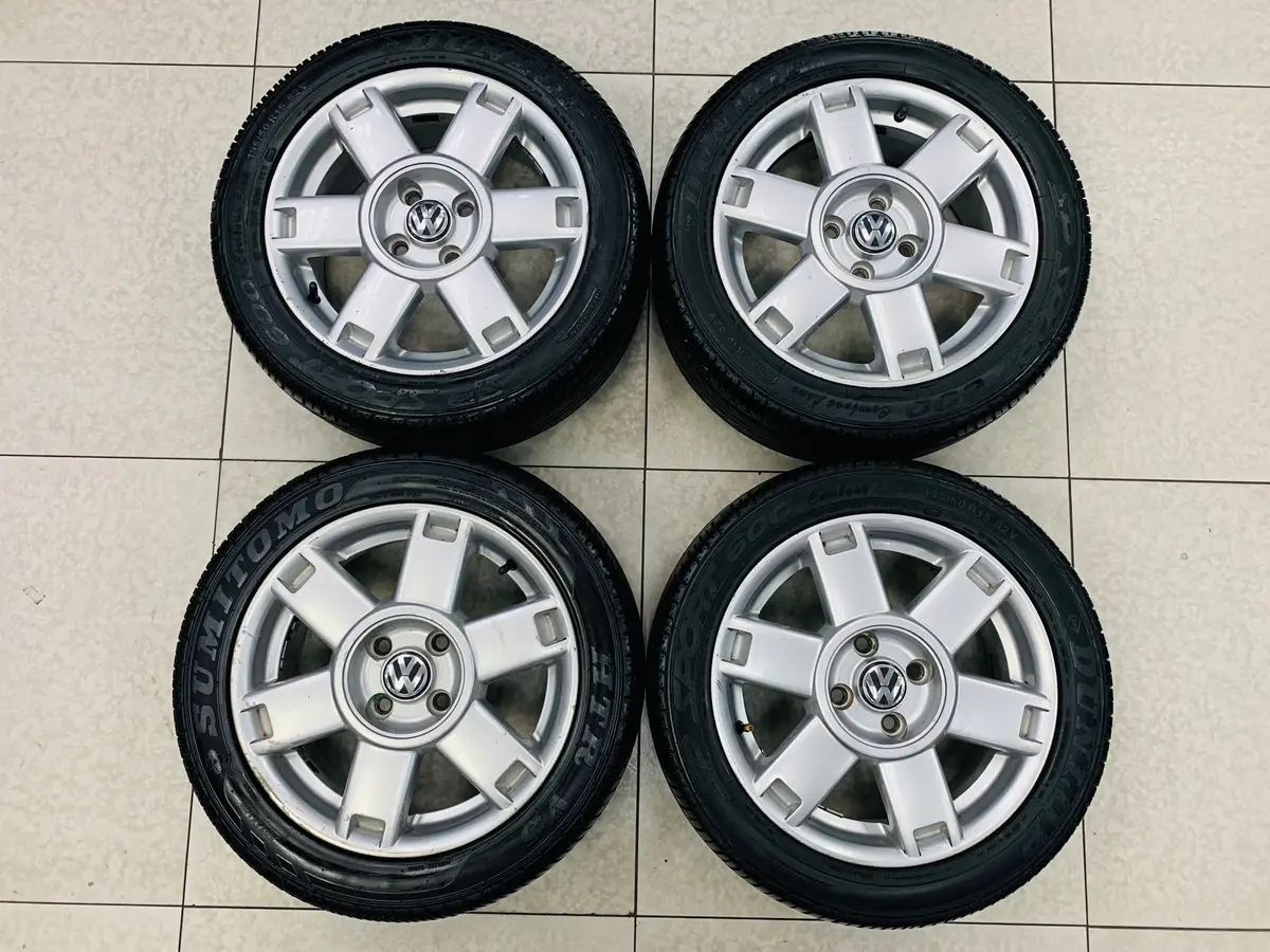 15” Oem Preowned Rox Wheels & Tyres 1