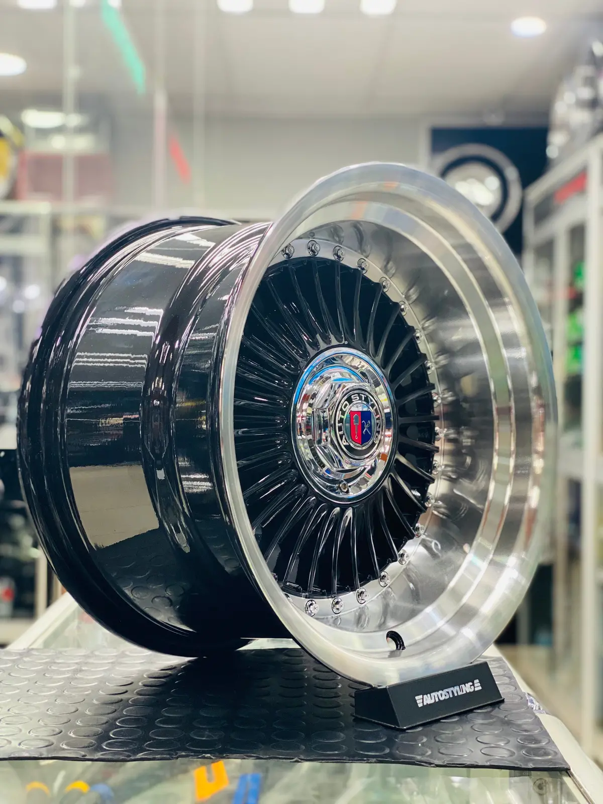 15” As Emitz Black 1