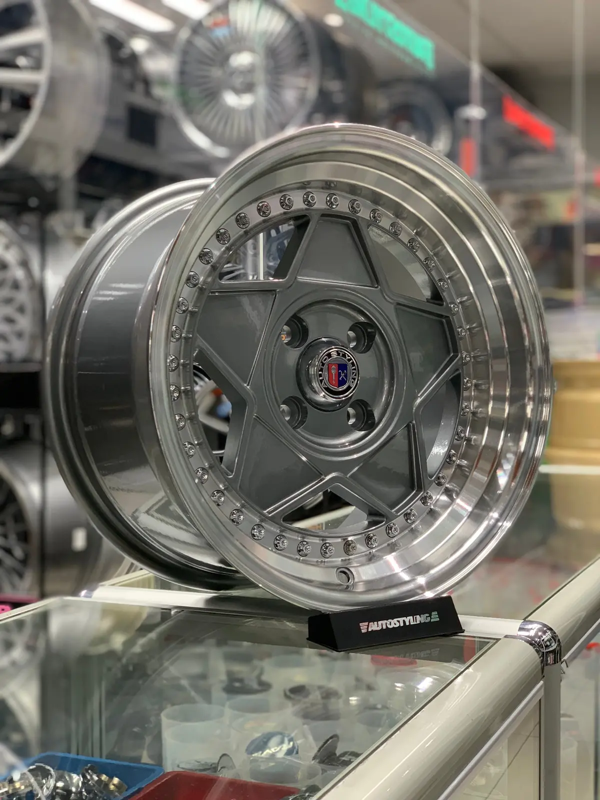15” As-Modena Gunmetal 1